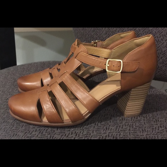 Clarks Shoes - Clark’s  Leather Tan Sandals